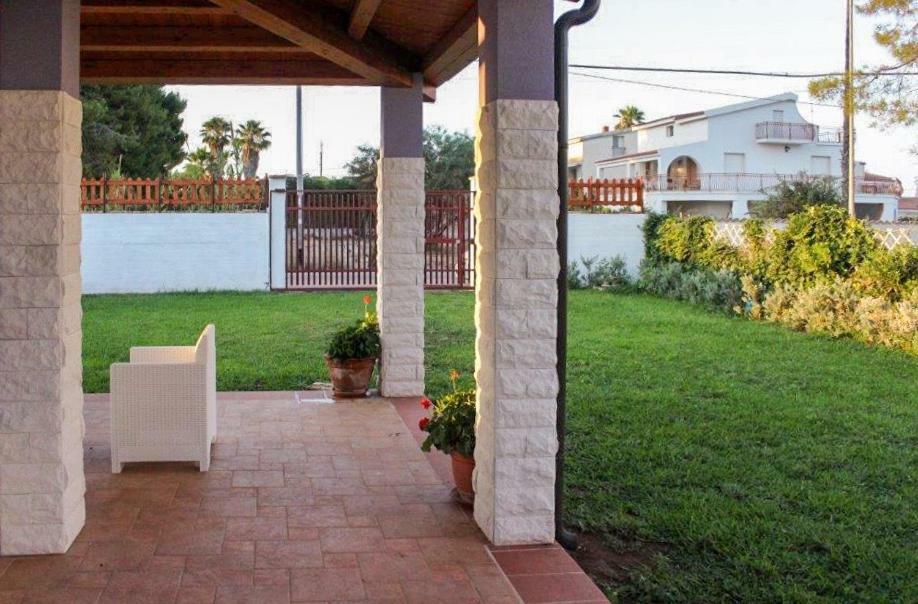 Le Perle Azzurre Villa Fontane Bianche Exteriör bild